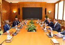 القاهرة والخرطوم تبحثان تسوية شاملة للأزمة القاهرة والخرطوم تبحثان تسوية شاملة للأزمة