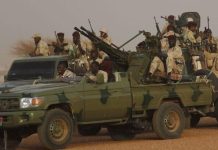 الجيش السوداني يهاجم مواقع الدعم السريع الحدودية الجيش السوداني يهاجم مواقع الدعم السريع الحدودية