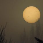 كيف تدور الشمس في الفضاء؟ كيف تدور الشمس في الفضاء؟