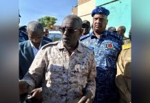 والي الخرطوم يدشن إمتحانات الشهادة الابتدائية والي الخرطوم يدشن إمتحانات الشهادة الابتدائية