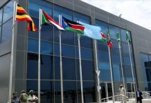 السودان يعلن العودة إلى “إيغاد” بعد تجميده العضوية قبل عامين السودان يعلن العودة إلى "إيغاد" بعد تجميده العضوية قبل عامين