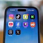 السلطات الهندية تزيد الخناق على منصات التواصل الاجتماعي السلطات الهندية تزيد الخناق على منصات التواصل الاجتماعي