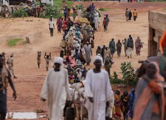 مقتل أسرة كاملة و10 مدنيين في قصف مسيرة مقتل أسرة كاملة و10 مدنيين في قصف مسيرة