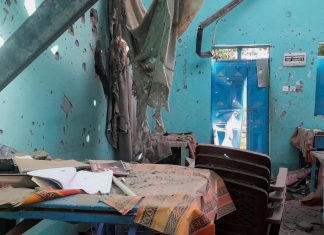 سوداني يمشي مئات الكيلومترات لجمع تبرعات لأطفال بلاده سوداني يمشي مئات الكيلومترات لجمع تبرعات لأطفال بلاده