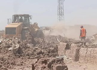 إزالة مئات المنازل العشوائية في جنوب الخرطوم إزالة مئات المنازل العشوائية في جنوب الخرطوم