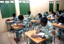 لجنة المعلمين تحذر حكومة تأسيس عقد امتحانات الشهادة لجنة المعلمين تحذر حكومة تأسيس عقد امتحانات الشهادة