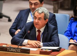 تركيا تعبر عن قلقها البالغ إزاء تردي الوضع الإنساني بالسودان تركيا تعبر عن قلقها البالغ إزاء تردي الوضع الإنساني بالسودان