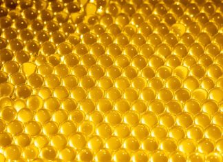 وداعا لهدر الضوء.. كرات ذهبية فائقة تحبس طاقة الشمس بكفاءة 90% وداعا لهدر الضوء.. كرات ذهبية فائقة تحبس طاقة الشمس بكفاءة 90%