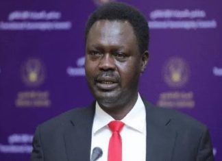 مناوي يهاجم موسيفيني بعد إستقبال حميدتي في كمبالا مناوي يهاجم موسيفيني بعد إستقبال حميدتي في كمبالا