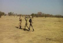 تشاد تغلق حدودها مع السودان بعد مقتل 5 جنود ومدنيين تشاد تغلق حدودها مع السودان بعد مقتل 5 جنود ومدنيين