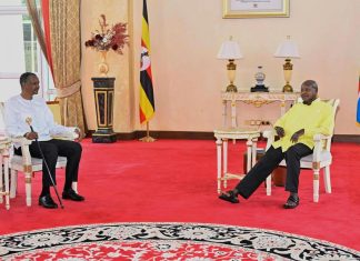 قائد الجيش الأوغندي يهاجم الدعم السريع بعد استقبال حميدتي قائد الجيش الأوغندي يهاجم الدعم السريع بعد استقبال حميدتي