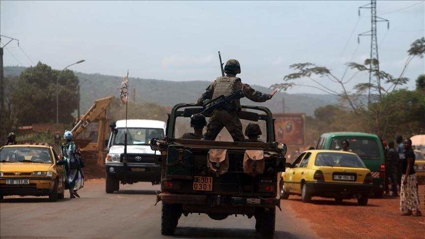 إغلاق تشاد الحدود مع السودان يثير مخاطر إنسانية إغلاق تشاد الحدود مع السودان يثير مخاطر إنسانية