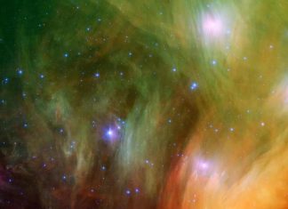 الثريا.. عنقود نجمي لا يخطئه البصر الثريا.. عنقود نجمي لا يخطئه البصر