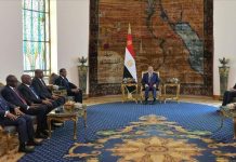 السيسي يؤكد دعم مصر لاستقرار السودان ووحدته السيسي يؤكد دعم مصر لاستقرار السودان ووحدته