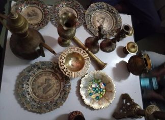 القبض على شبكة تتاجر في آثار مملكة مروي بالخرطوم القبض على شبكة تتاجر في آثار مملكة مروي بالخرطوم