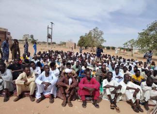 إطلاق سراح اكثر من 260 سجينا من سجن في نيالا إطلاق سراح اكثر من 260 سجينا من سجن في نيالا