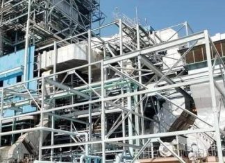 مسيرات تقصف محطة كهرباء أم دباكر وتسبب إظلاما مسيرات تقصف محطة كهرباء أم دباكر وتسبب إظلاما