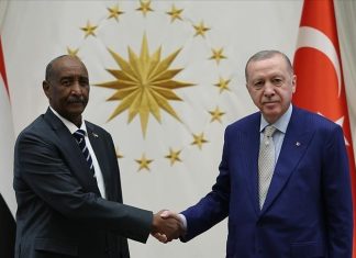 أردوغان يبحث مع البرهان الوضع الأمني في السودان أردوغان يبحث مع البرهان الوضع الأمني في السودان