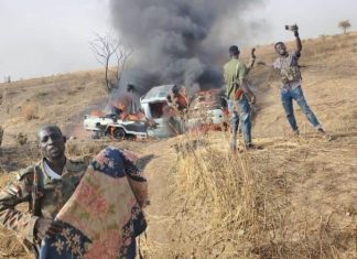 الجيش يكسر حصار «الدلنج» ويستعيد السيطرة على بلدة «التُكمة» الجيش يكسر حصار «الدلنج» ويستعيد السيطرة على بلدة «التُكمة»