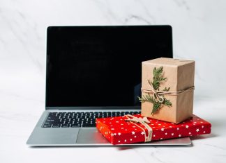 عيد الفطر على الأبواب.. 5 هدايا تناسب محبي التكنولوجيا عيد الفطر على الأبواب.. 5 هدايا تناسب محبي التكنولوجيا