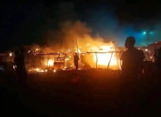 طفل يُقتل بالرصاص وسوق يحترق في الفاو طفل يُقتل بالرصاص وسوق يحترق في الفاو