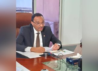 مرتب الأستاذ الجامعي في السودان يثير الصدمة مرتب الأستاذ الجامعي في السودان يثير الصدمة