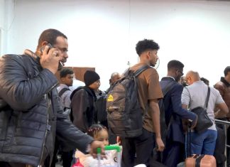 إجلاء طلاب سودانيين من إيران ووصولهم إلى السودان إجلاء طلاب سودانيين من إيران ووصولهم إلى السودان