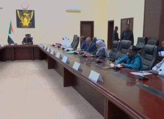 السودان يستورد المواد البترولية ويزيد أجور العاملين السودان يستورد المواد البترولية ويزيد أجور العاملين