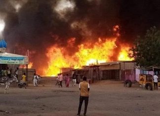 حريق يتسبب بتضرر 205 مساكن لنازحين في دارفور حريق يتسبب بتضرر 205 مساكن لنازحين في دارفور