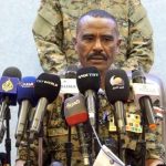 النور القبة يكشف تفاصيل عن حميدتي وأسرته النور القبة يكشف تفاصيل عن حميدتي وأسرته