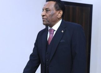 رئيس وزراء السودان: حوار قريب يفضي إلى إجراء الانتخابات رئيس وزراء السودان: حوار قريب يفضي إلى إجراء الانتخابات