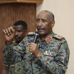البرهان يعد بإنهاء التمرد والجيش يستهدف خطوط إمداد الدعم السريع البرهان يعد بإنهاء التمرد والجيش يستهدف خطوط إمداد الدعم السريع
