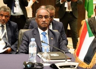 السودان يطلب دعم «إيغاد» لعملية الحوار في الداخل السودان يطلب دعم «إيغاد» لعملية الحوار في الداخل