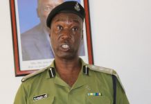 Daring crooks fall into police trap