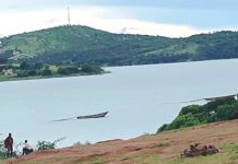 90 FAMILY MEMBERS FLOODED OUT BY LAKE WATER