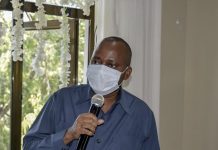 RUN CUSTOMER SERVICE CENTRES, PUBLIC HOSPITALS DIRECTED