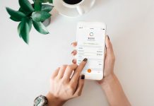 START-UP INTRODUCES PERSON INCOME TRACKER