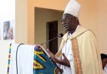 TOP CLERIC SHOO SALUTES JPM