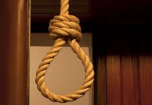 STANDARD SIX PUPIL COMMITS SUICIDE