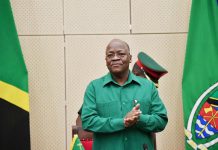 SUPPLY WATER IN KINYEREZI BY DEC, JPM DIRECTS MINISTER