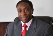 PUBLIC SERVANTS URGED TO LEAD IN CORRUPTION FIGHT