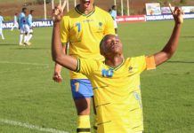 HAT-TRICK CONSOLES HEROES SKIPPER