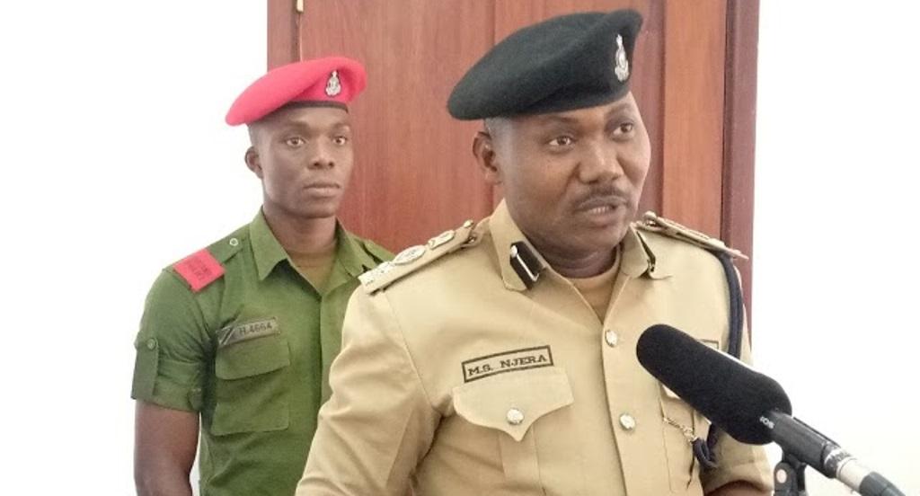 Nine people arraigned for stealing cashew nuts Nine people arraigned for stealing cashew nuts