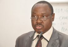 INSTALL LIGHTNING ARRESTERS IN PUBLIC BUILDINGS, DC URGES