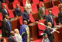 MPS SING JPM’S PRAISES