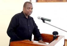 COLLEGE STUDENTS URGED TO EMBRACE ENTREPRENEURSHIP