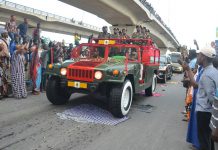 DAR BIDS JPM FOND FAREWELL