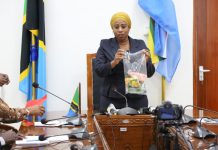 UMMY: PLASTIC PACKAGES LAST APRIL 8