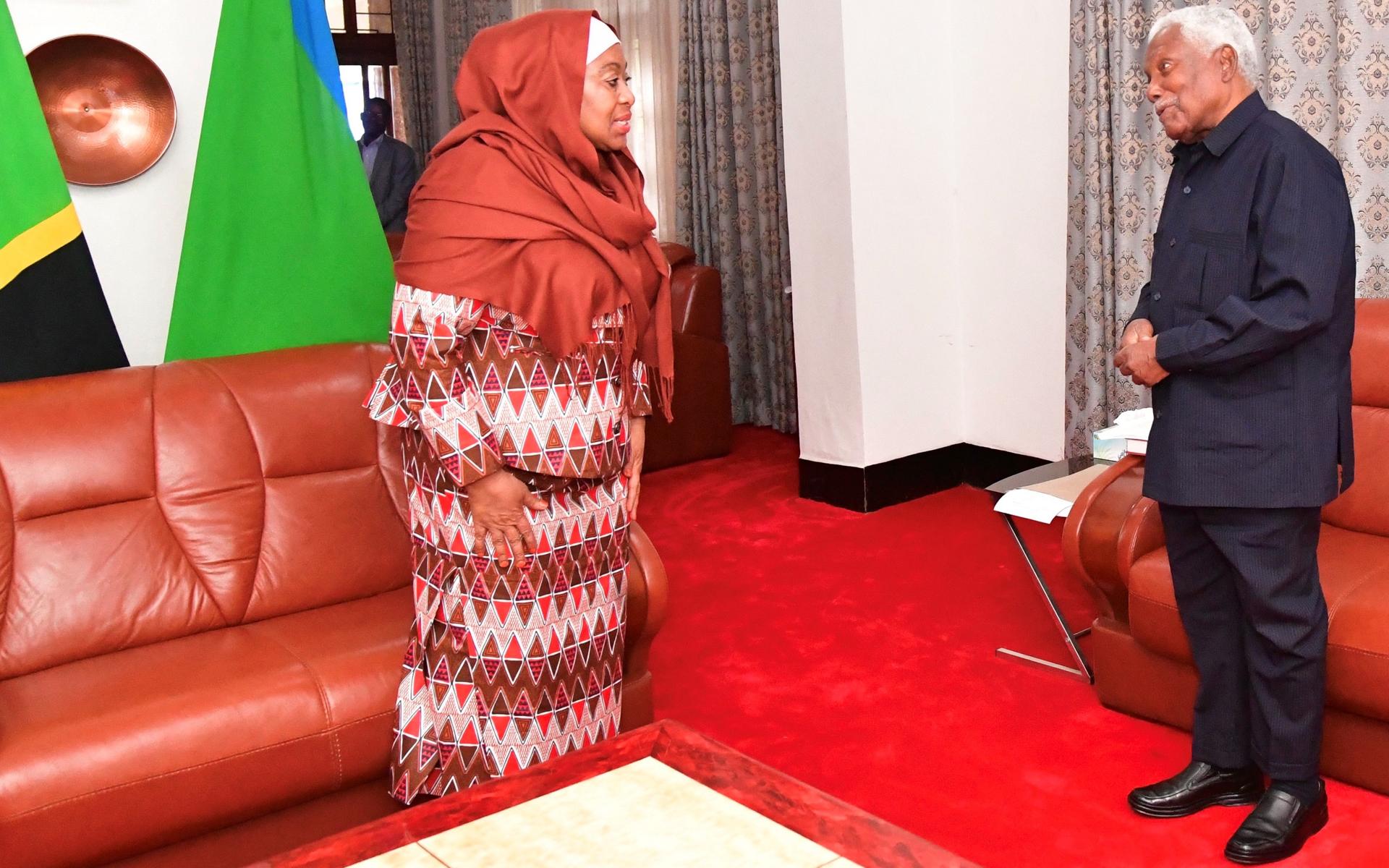 Samia reign excites Mwinyi Samia reign excites Mwinyi