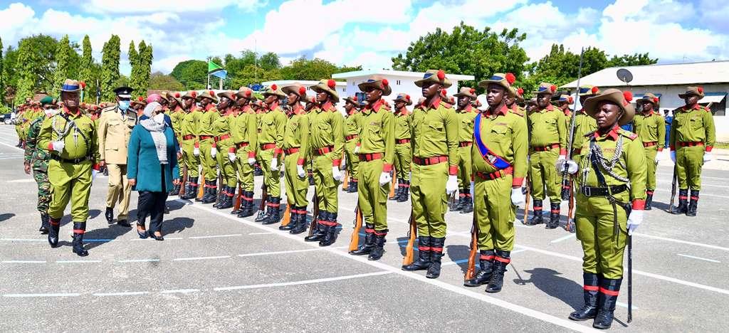 Samia puts police commanders on notice Samia puts police commanders on notice